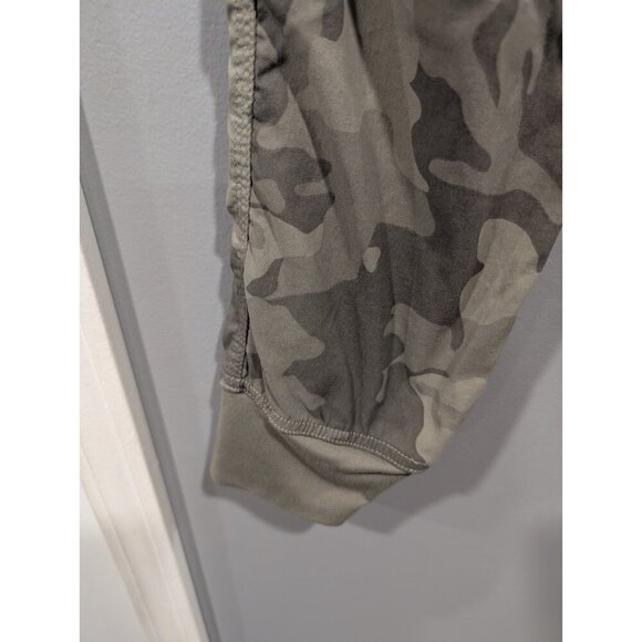 Prana Sky Canyon Jogger Pant Women’s Camo Hiking Outdoors Green Size 8 Nylon - Picture 15 of 16